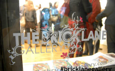Musa i Nostalgia w Bricklane Gallery w Londynie